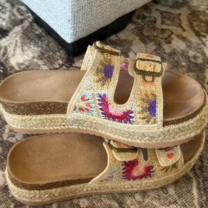 Crochet Design Slide